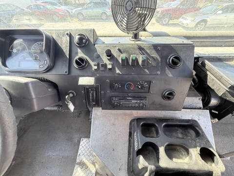 2010 Freightliner MT45 Chassis