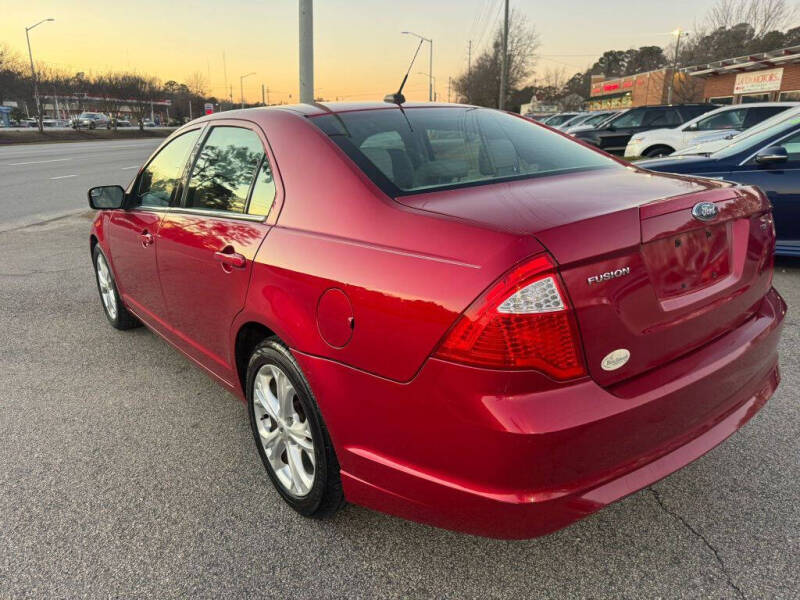 2012 Ford Fusion SE