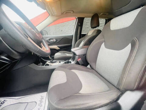 2018 Jeep Cherokee Latitude