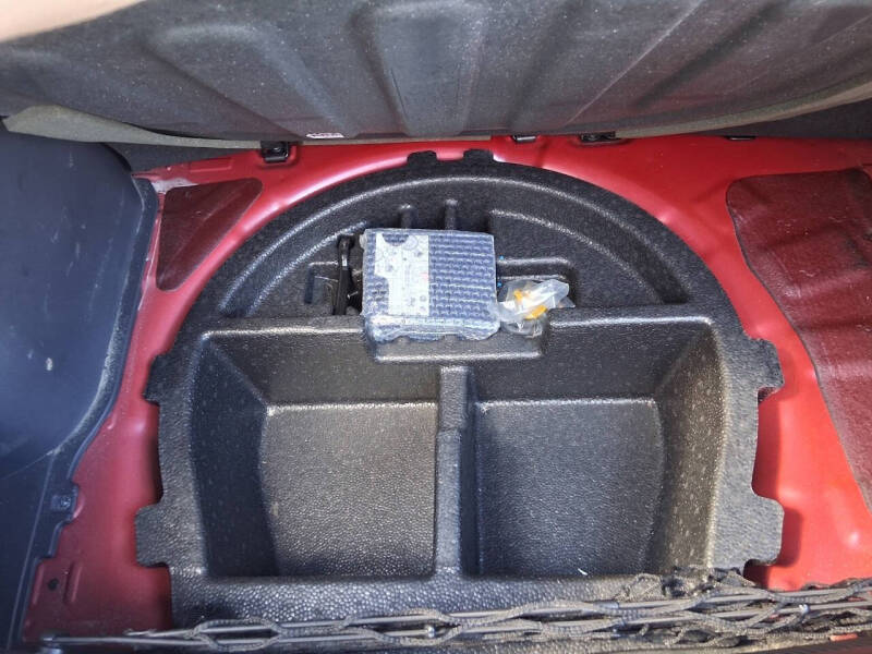 2013 Hyundai Accent SE