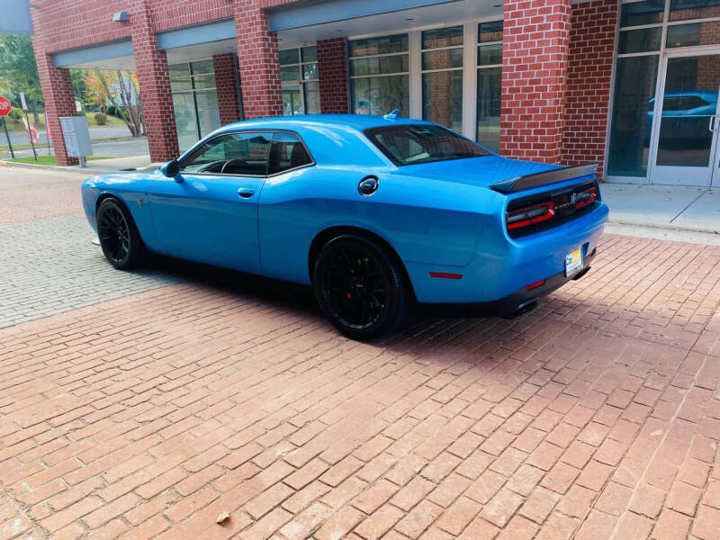 2016 Dodge Challenger SRT Hellcat