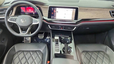 2025 Volkswagen Atlas SEL Premium R-Line 4Motion