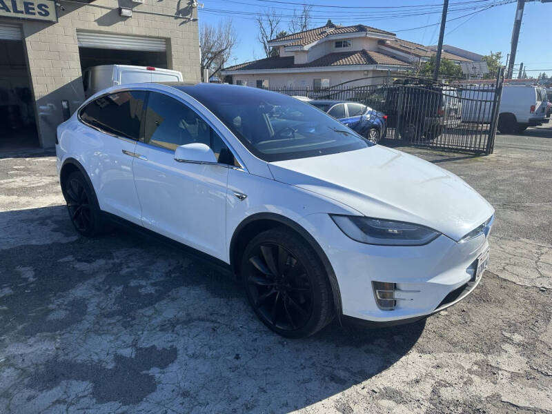 2016 Tesla Model X 90D