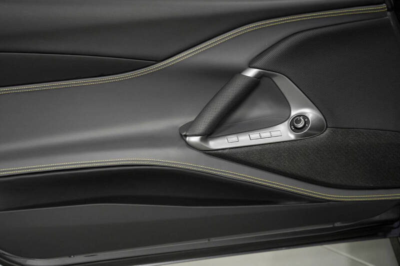 2023 Ferrari 812 GTS