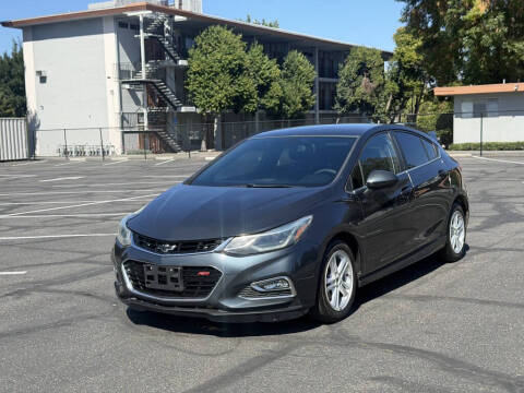 2018 Chevrolet Cruze LT Auto