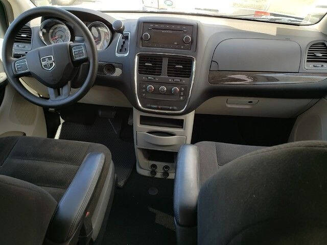 2015 Dodge Grand Caravan American Value Package