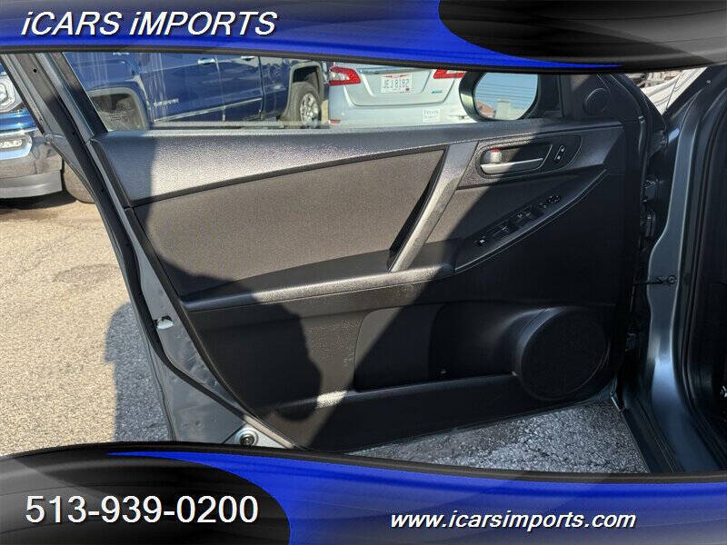 2012 Mazda MAZDA3 i Touring