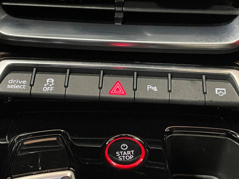 2024 Audi e-tron GT quattro Premium Plus