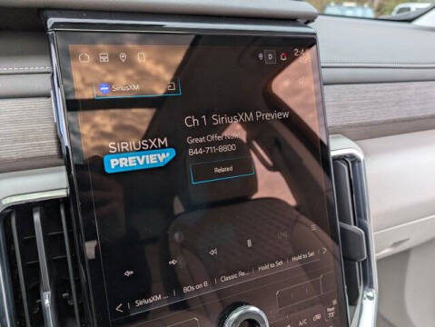 2024 GMC Acadia Denali