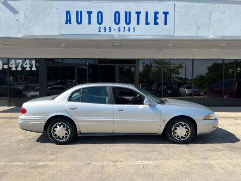 2001 Buick LeSabre for sale at Auto Outlet in Des Moines IA