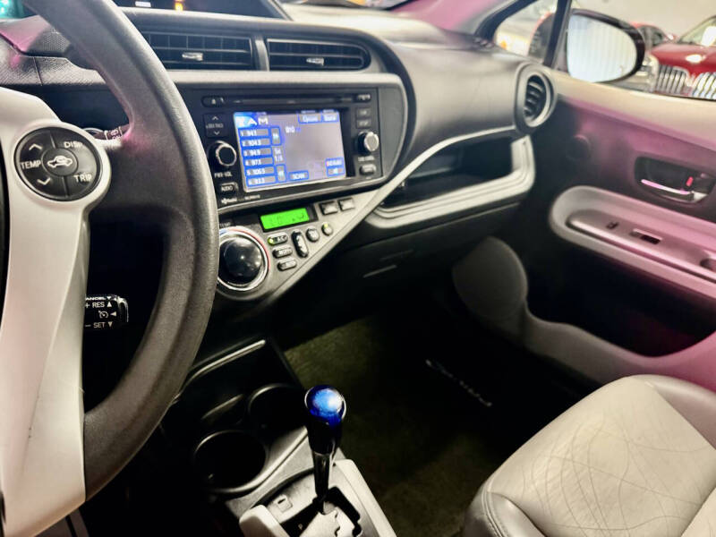 2012 Toyota Prius c Four