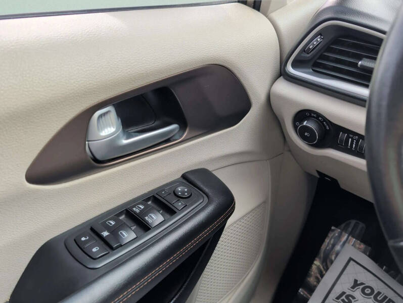 2017 Chrysler Pacifica