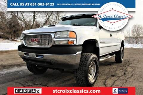 2002 GMC Sierra 2500HD for sale at St. Croix Classics in Lakeland MN