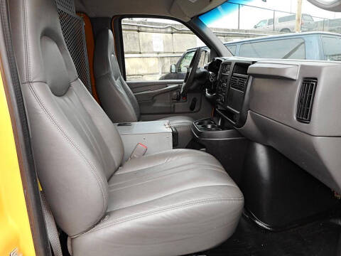 2005 Chevrolet Express 3500