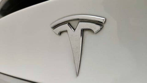 2018 Tesla Model X 75D