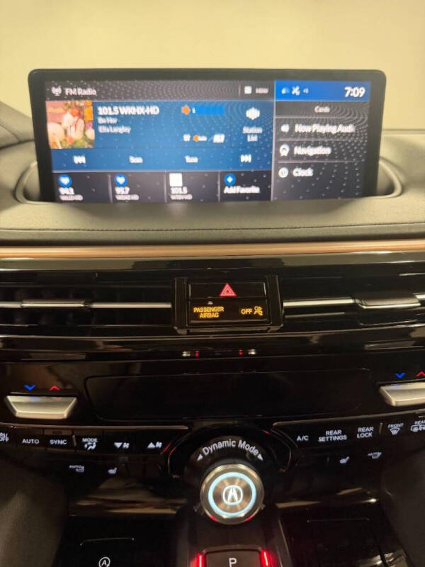 2022 Acura MDX w/Tech