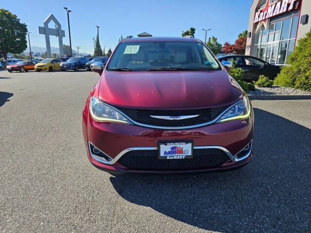 Used 2020 Chrysler Pacifica Limited with VIN 2C4RC1GGXLR285937 for sale in Burlington, WA