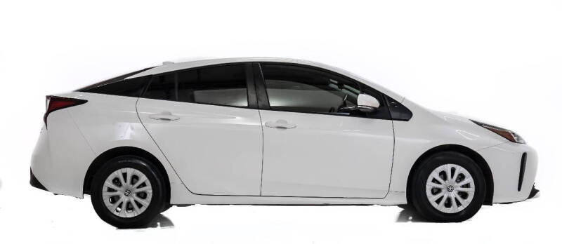 2019 Toyota Prius L Eco