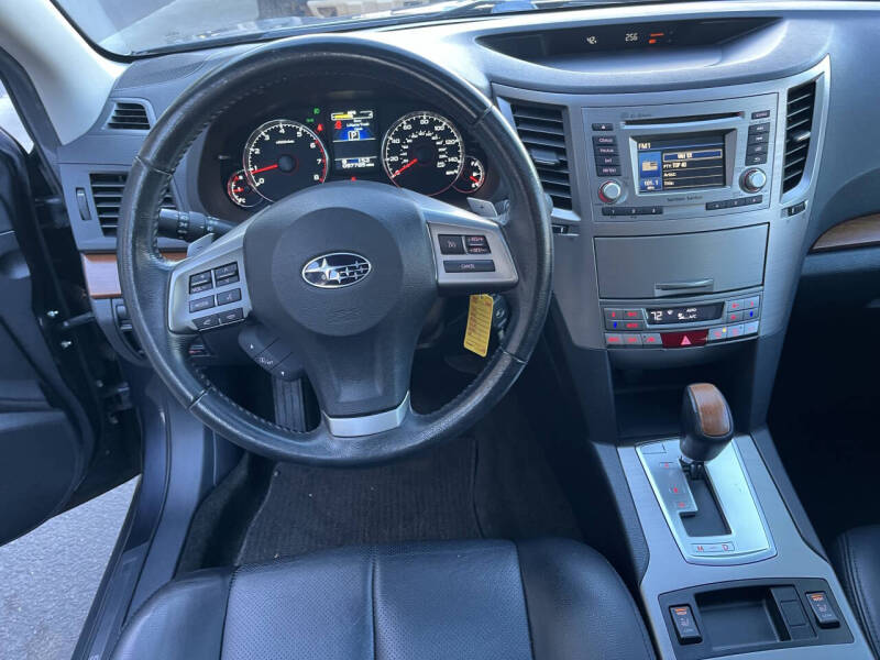 2013 Subaru Outback 2.5i Limited