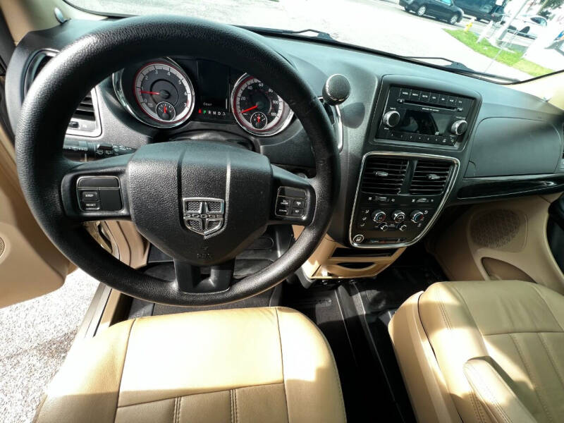 2013 Dodge Grand Caravan SXT
