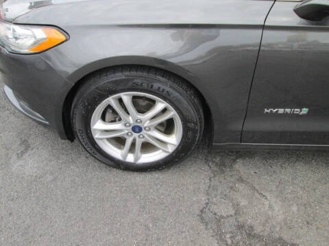 2018 Ford Fusion Hybrid SE