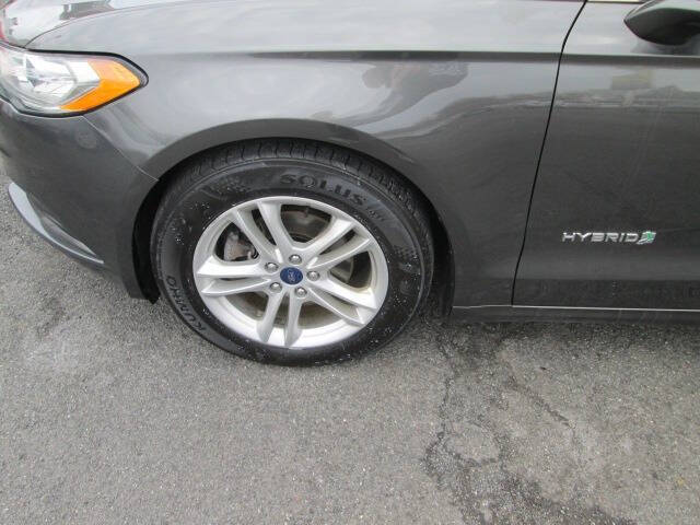 2018 Ford Fusion Hybrid SE