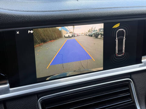 2017 Porsche Panamera 4S