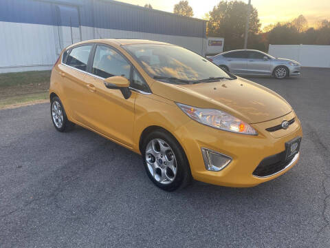 2011 Ford Fiesta SES