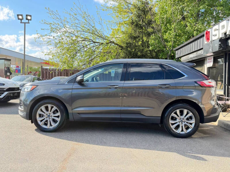 2019 Ford Edge Titanium