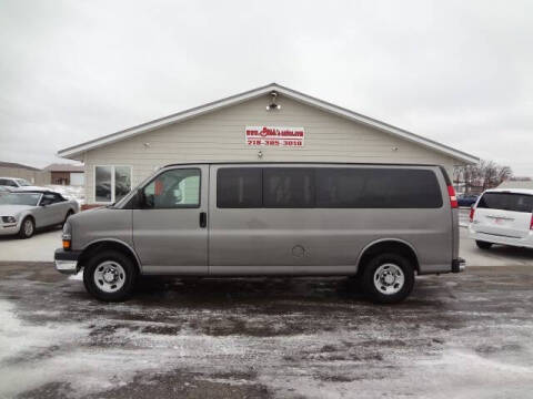 2013 Chevrolet Express for sale at GIBB'S 10 SALES LLC in New York Mills MN