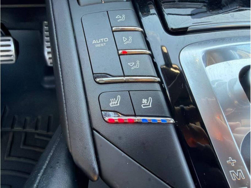 2017 Porsche Cayenne S