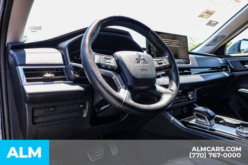 2025 Mitsubishi Outlander SEL