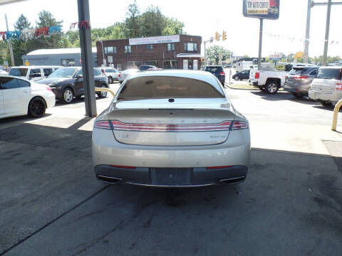 2017 Lincoln MKZ Reserve