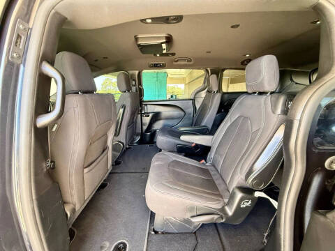 2019 Chrysler Pacifica Touring Plus