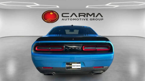 2015 Dodge Challenger R/T Shaker