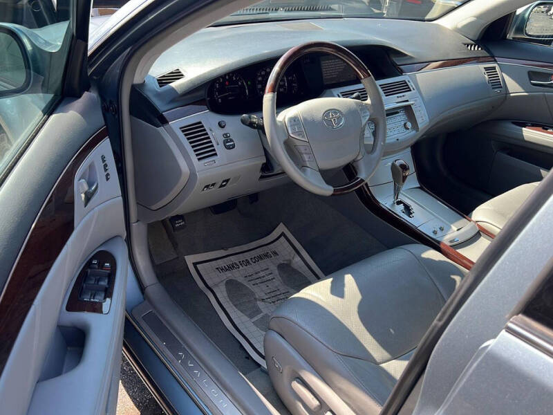 2010 Toyota Avalon Limited