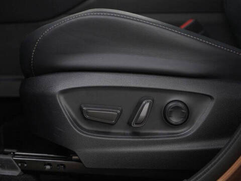 2025 Toyota Crown Signia Limited