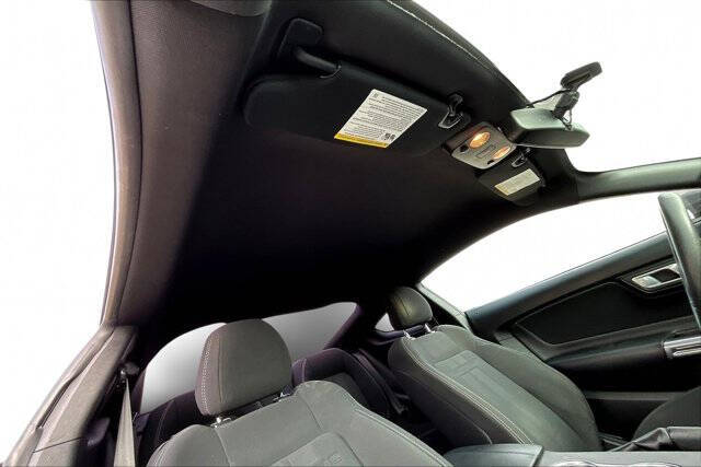 2020 Ford Mustang EcoBoost