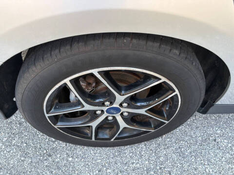 2017 Ford Focus SEL