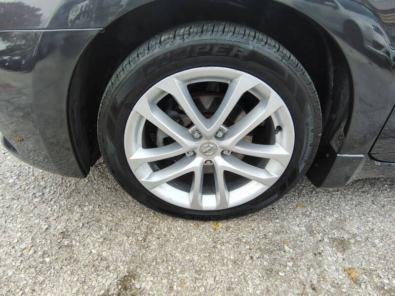 2010 Nissan Altima 3.5 SR