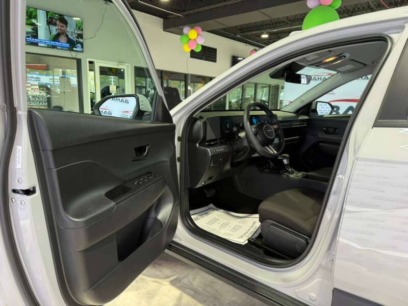 2026 Hyundai Kona SE