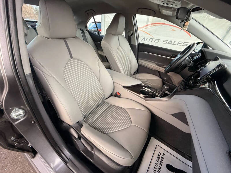 2023 Toyota Camry Hybrid