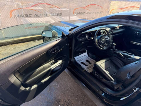 2015 Ford Mustang V6