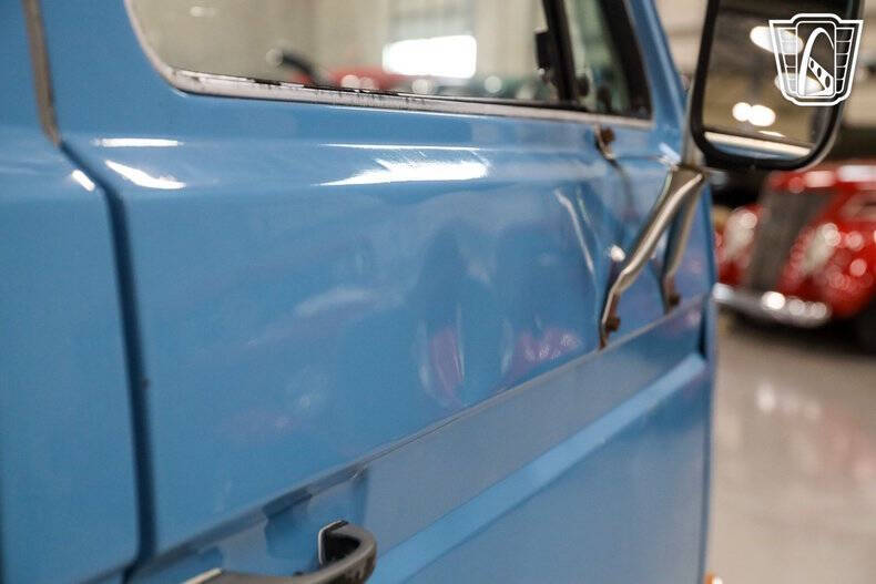 1982 Volkswagen Vanagon Camper