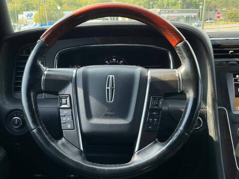 2017 Lincoln Navigator L Reserve