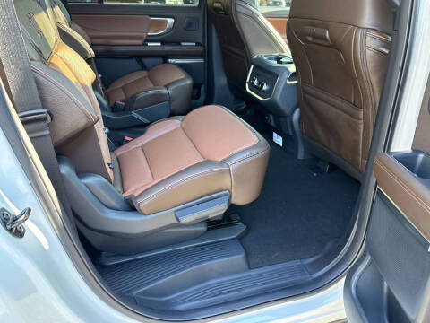 2025 Ford Expedition MAX King Ranch