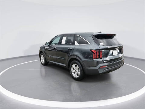 2023 Kia Sorento LX