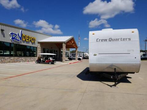 2010 Forest River CREW QUARTERS T24-2 for sale at Ultimate RV in White Settlement TX