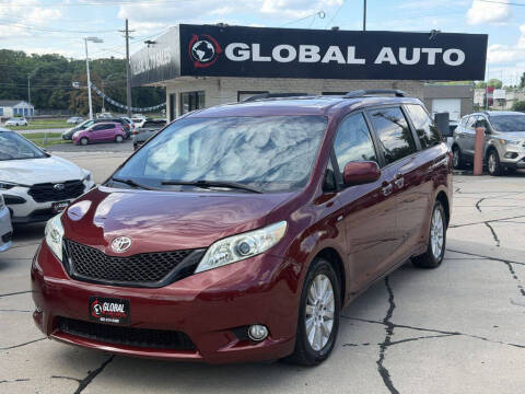 2016 Toyota Sienna