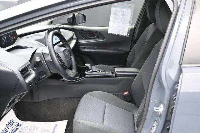 2024 Toyota Prius LE